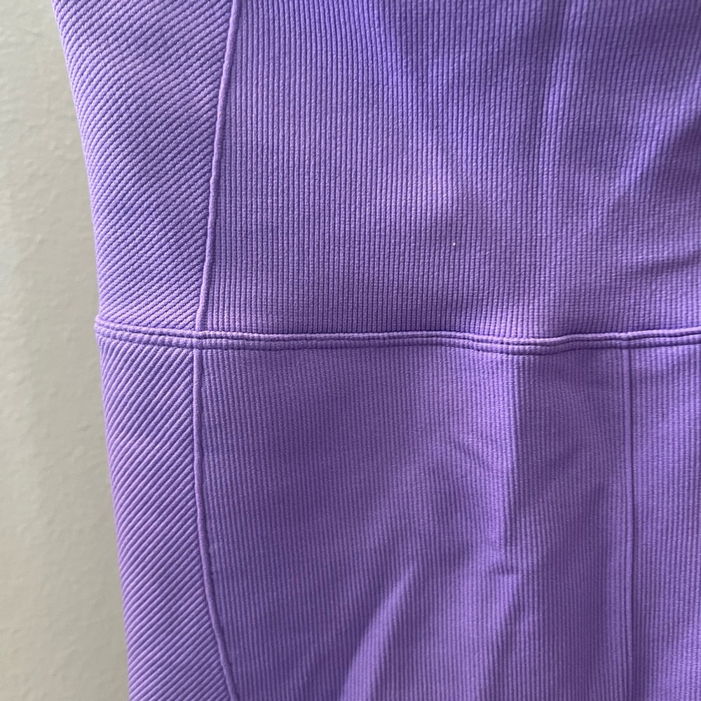 Target All In Motion Ribbed Sculpting Biker Shorts M - Picture 2 of 5